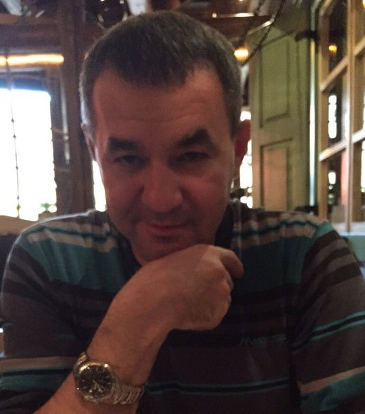 Александр Петровский