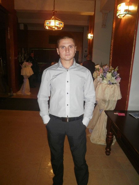 Дмитрий Маркин