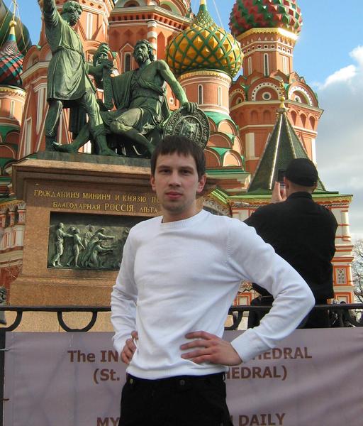 Олег Золотарёв