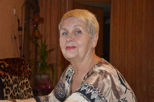 Валя Соколова