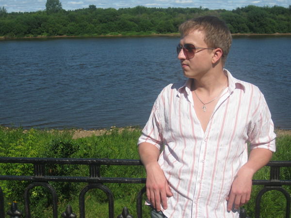 Дмитрий Зверев