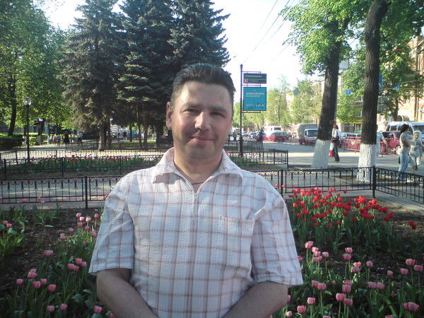 Роман Гусев