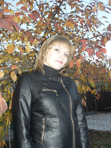 Елена Елена