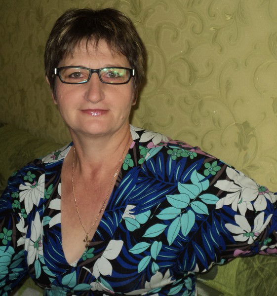 Елена Землякова