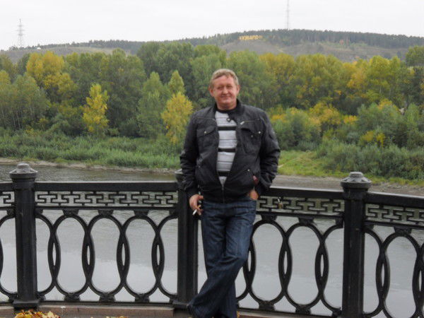 Александр Костёнков