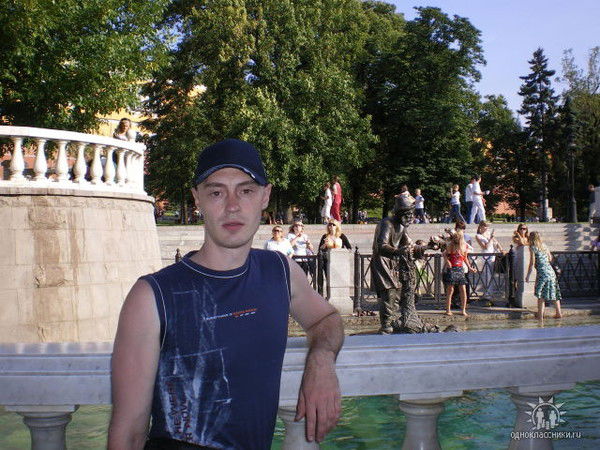 Александр Попов