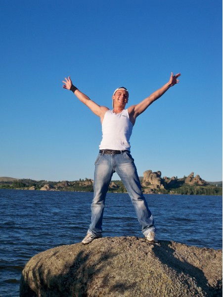 Дмитрий Левченко