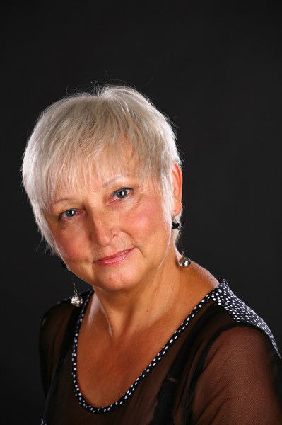 Лина Изотова