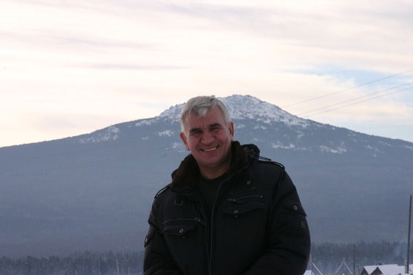 Сергей Карпов