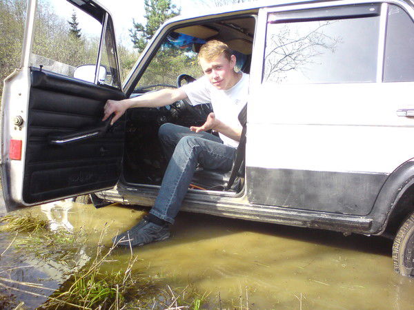 Максим Капустин