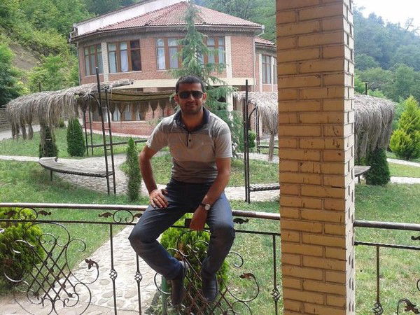 Халид Назаров