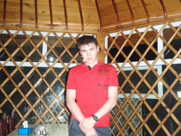 Серик Сабитов