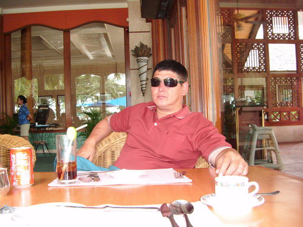 Марат Укенов