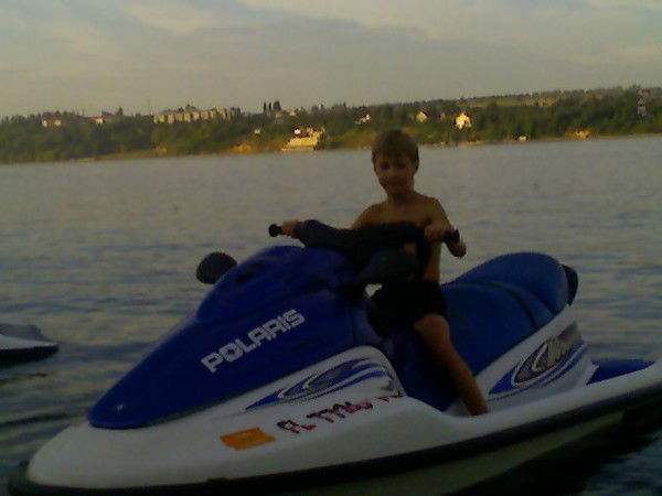 Никита Nikitos