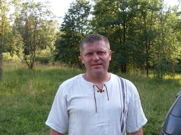 Неизвестно Неизвестно