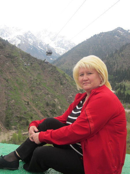 Дина Достыбаева