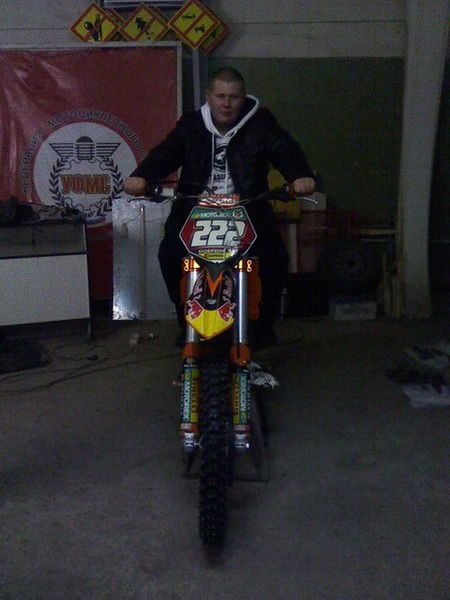 Андрей Леонтьев