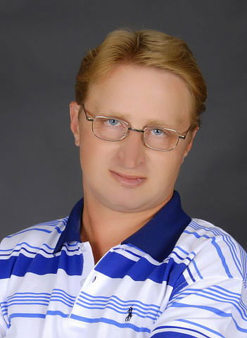 Сергей Захаров