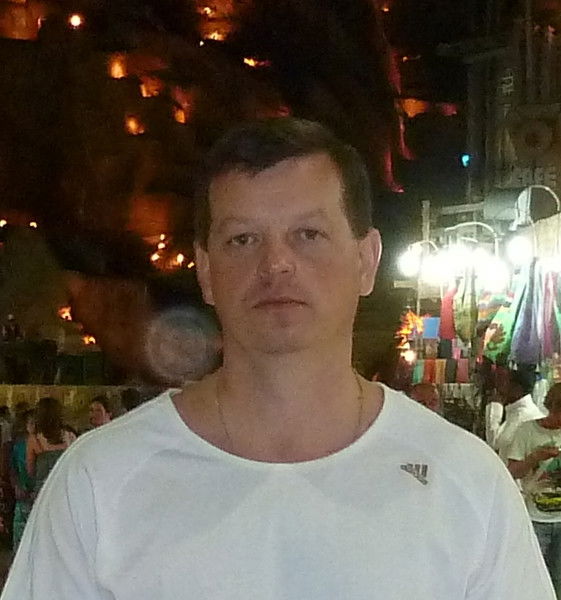 Роман Иванов