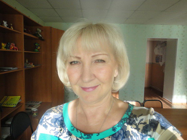 Нина Худякова