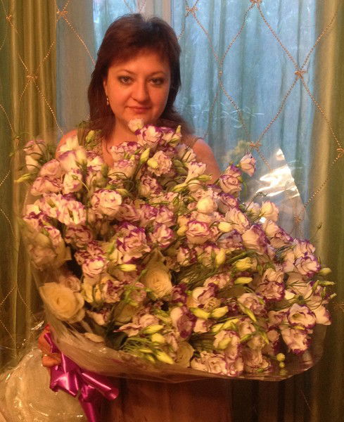 Лена Казанова