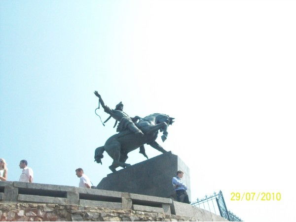 Гуля Райимова