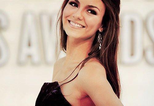 ***дильназ Аубакирова***