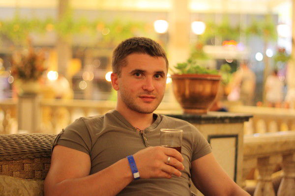 Денисов Артём