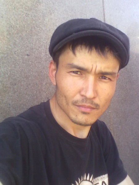 Даурен Муратбеков