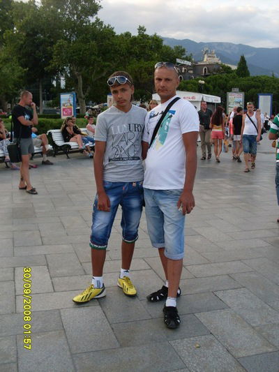 Антон Ищенко