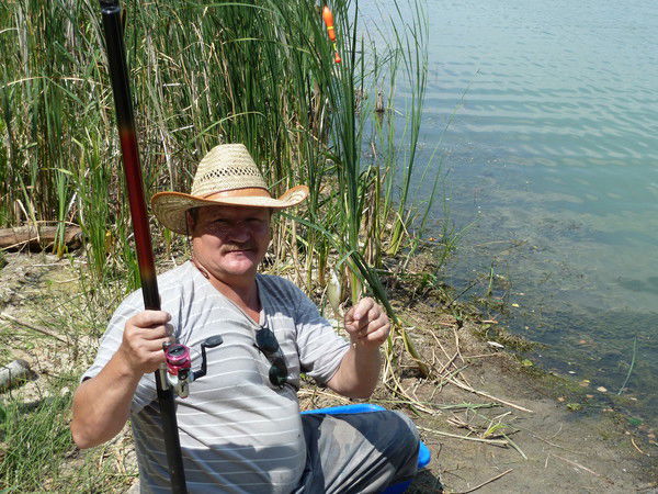 Олег Санников