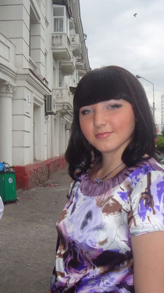 Аня Белозор