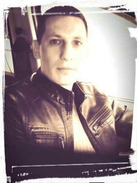 Андрей Есиков