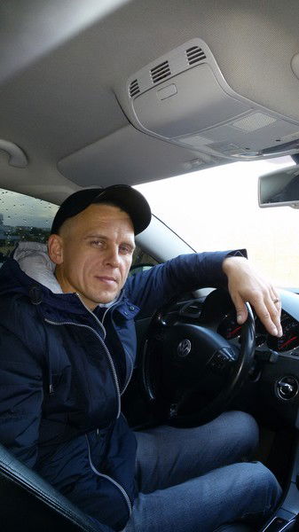 Дмитрий Богатенков