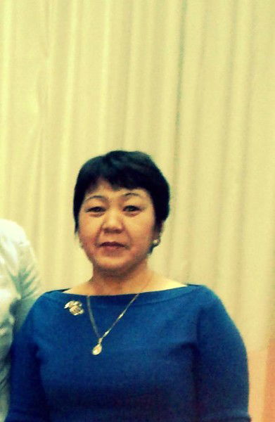 Назым Аманова