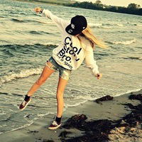 Виктория Леонова