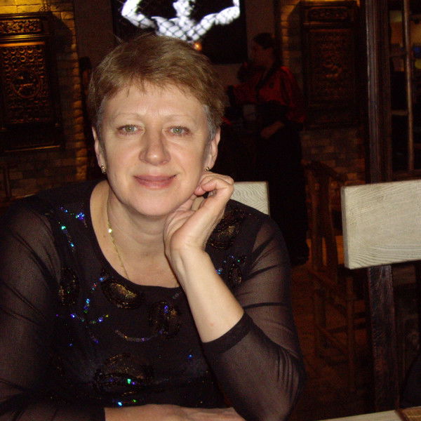 Анна Верхозина