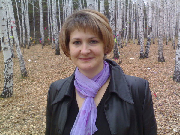 Елена Стучкова