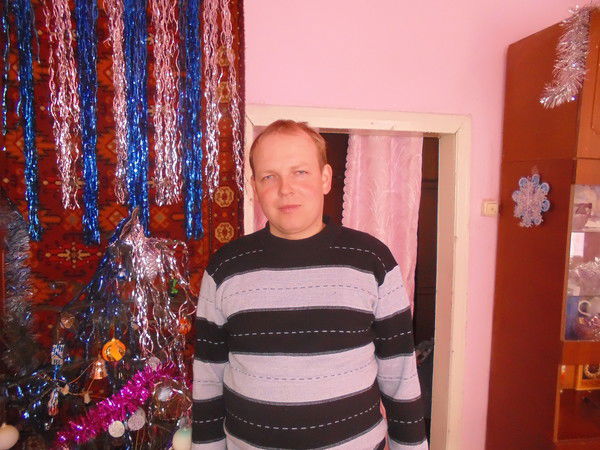 Антон Ивахненко