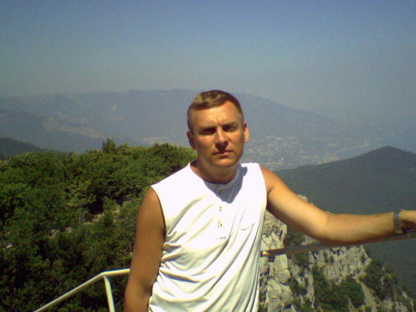 Александр Иценко