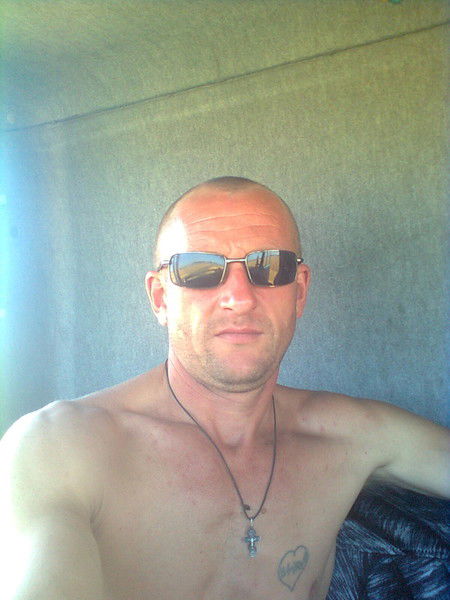 Женя Николаев