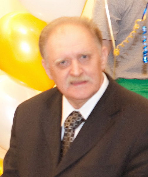 Иван Холодов