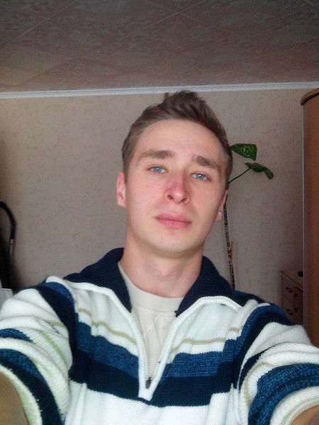 Игорь Устинов