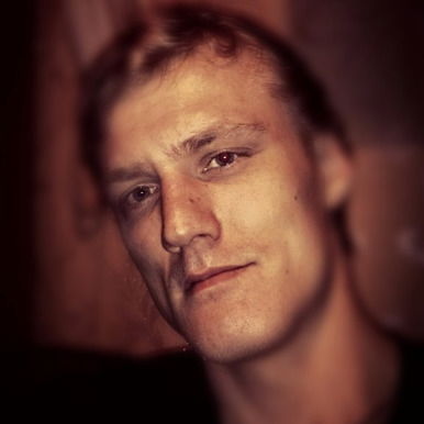 Юрий Волков