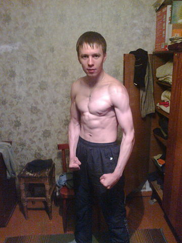 Михаил Лазуткин