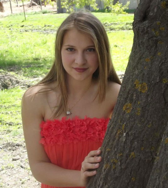 Юля Кутнякова