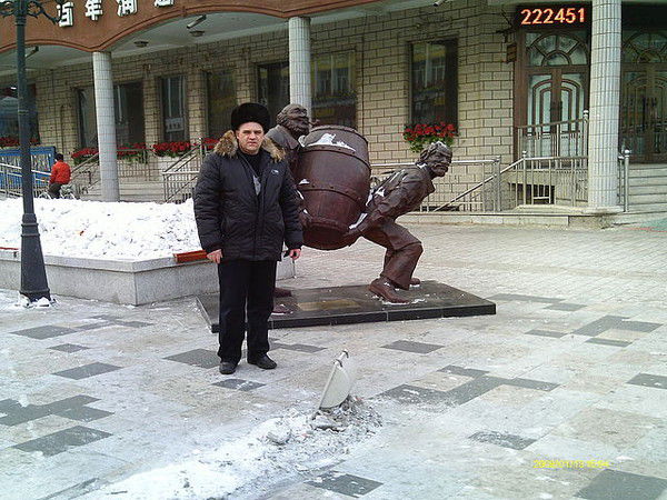 Юрий Голованов