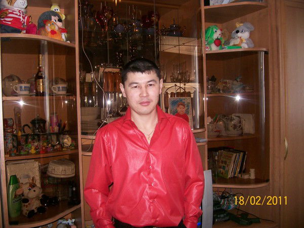 Толя Утралинов