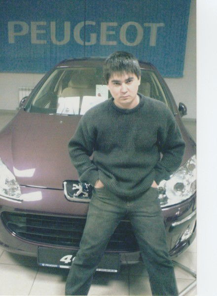 Денис Ахметов