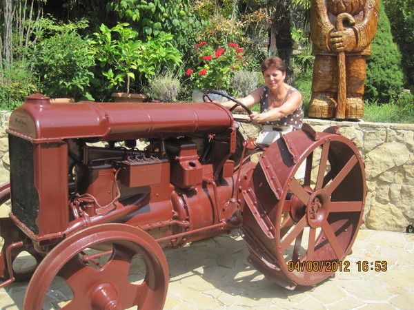 Таня Сластина